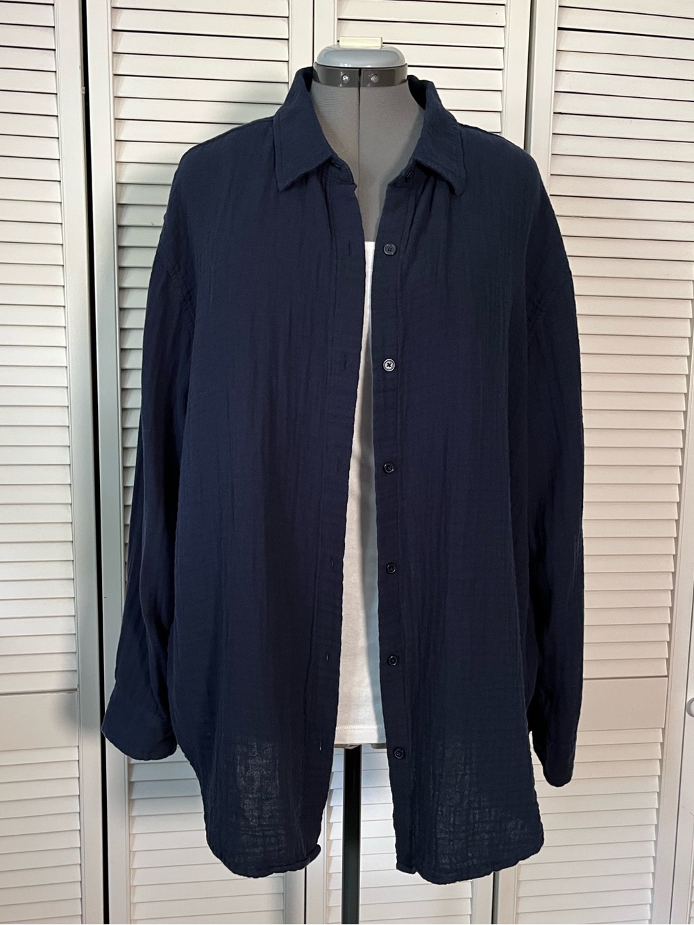 Aritzia Little Moon AirPlush Cotton™ Sail Shirt Vintage Navy XL - Picture 2 of 14
